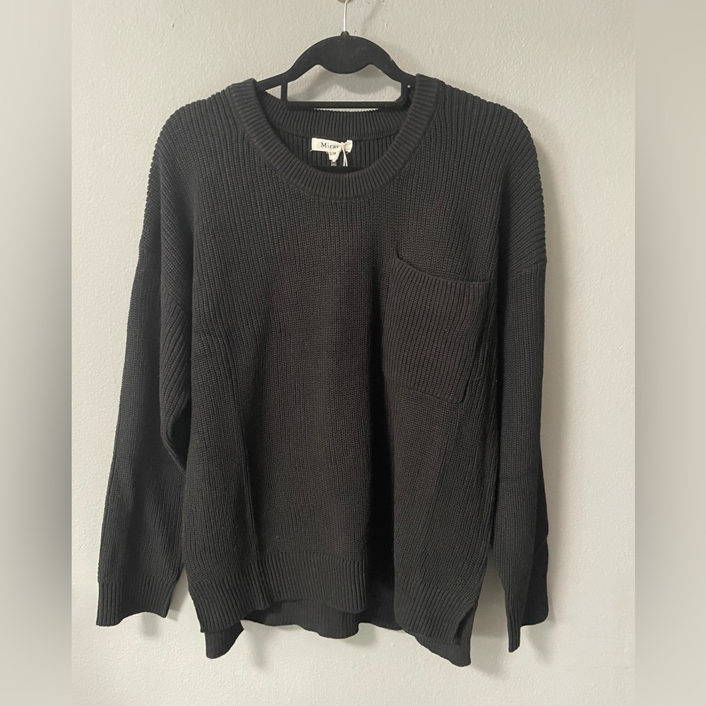 NWT Miracle Cotton Crew Neck Long Sleeves Black Sweater. Size S/M